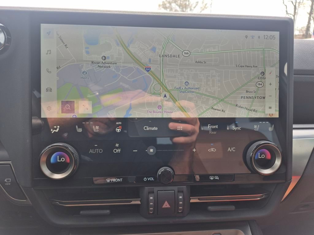 Used 2024 Lexus GX 550 w/ Accessory Package (Z1) image 24