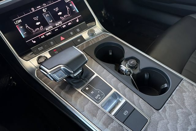 Used 2024 Audi A6 Premium Plus AWD/4WD image 25
