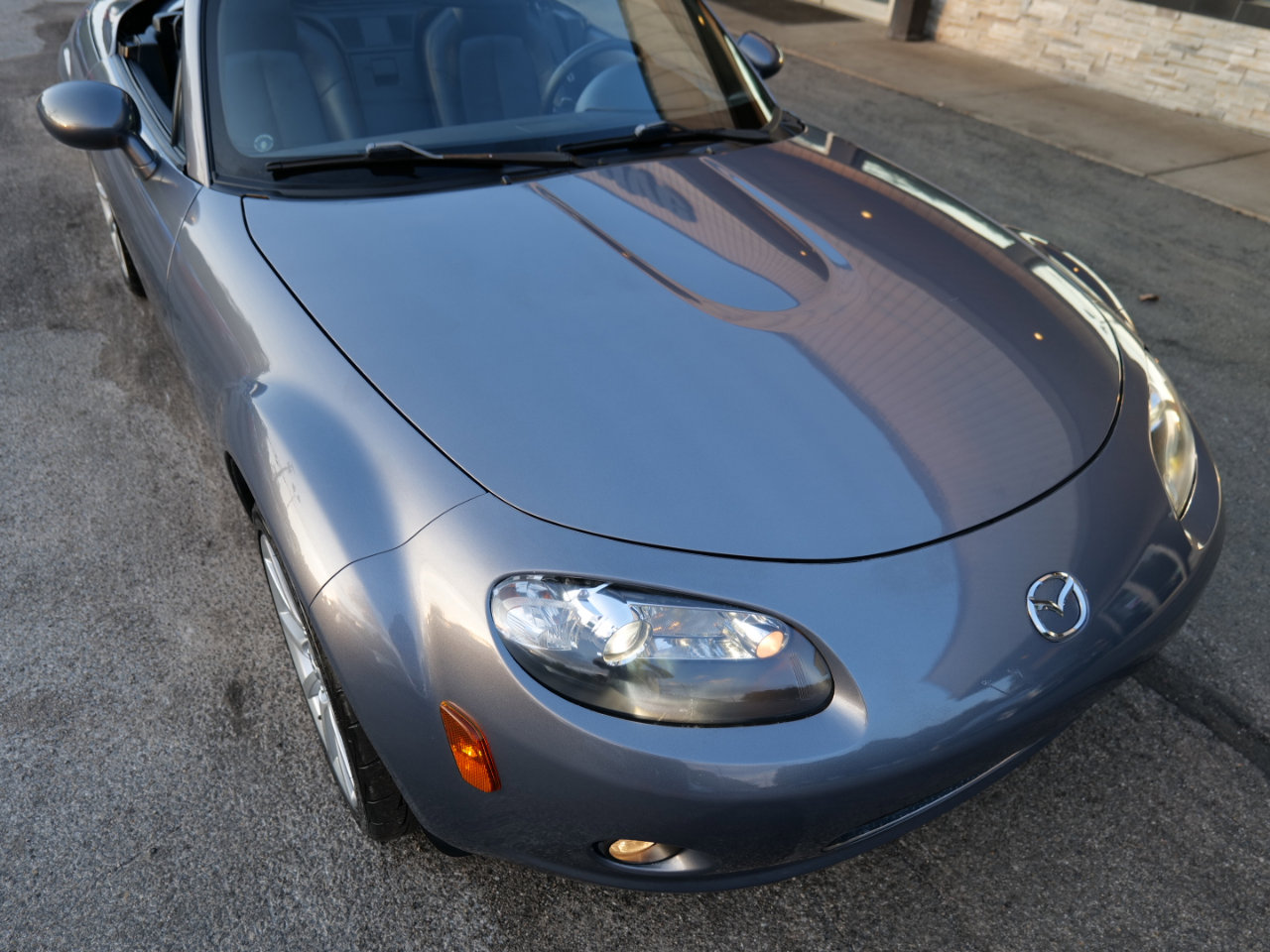 Used 2008 MAZDA MX-5 Miata Grand Touring w/ Premium Pkg image 71
