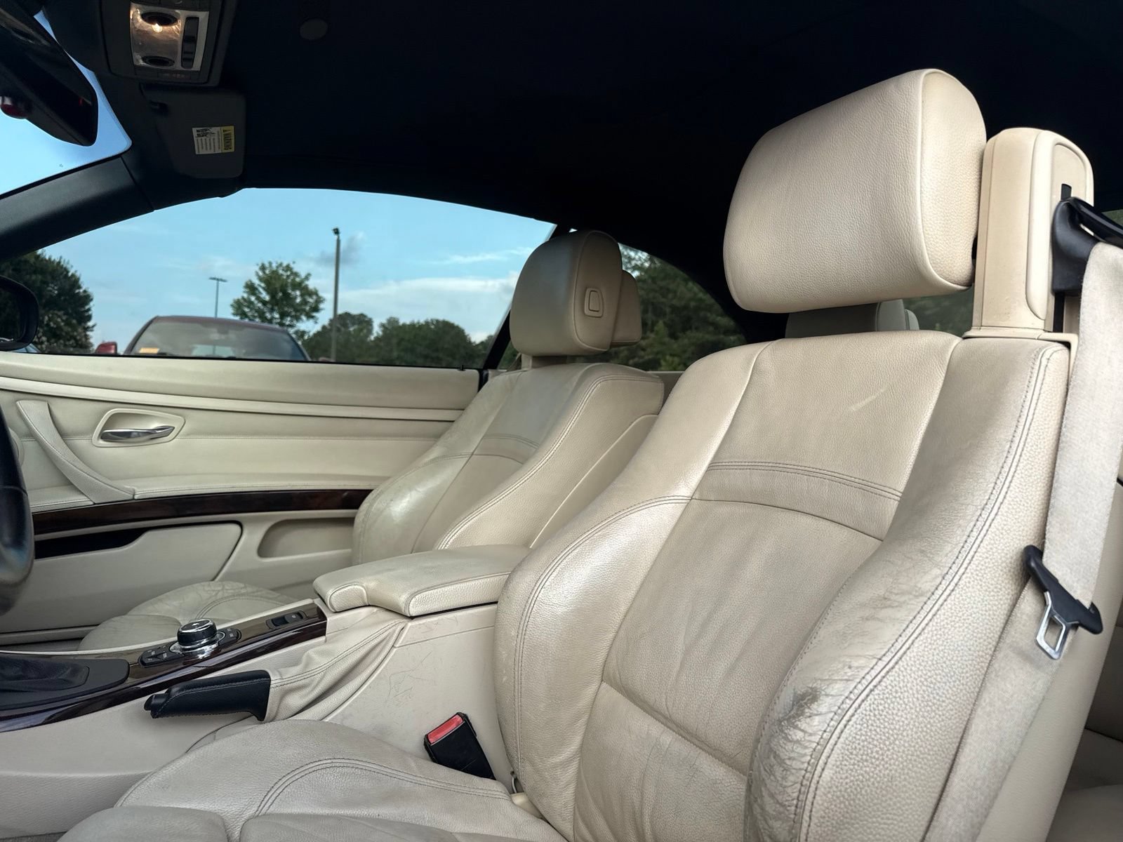 Used 2011 BMW 328i Convertible RWD image 14