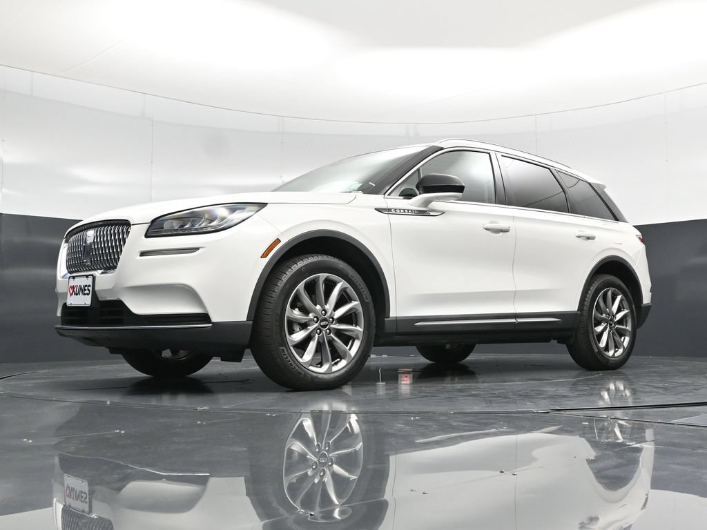 Used 2022 Lincoln Corsair AWD w/ Premium Package image 58