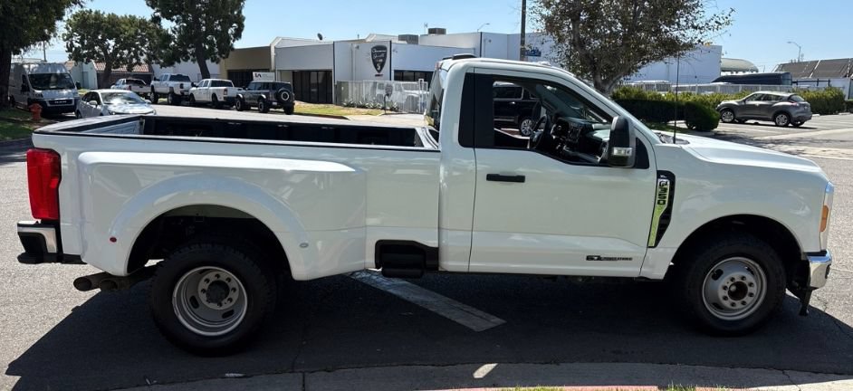 Used 2023 Ford F350 XL w/ XL Driver Assist Package RWD image 3