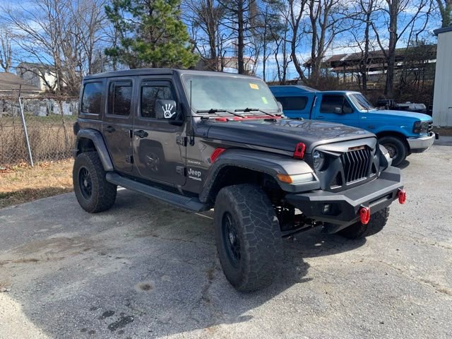 Used 2020 Jeep Wrangler Unlimited Sahara image 2