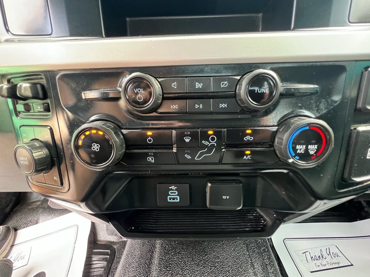 Used 2023 Ford F250 XL w/ 360-Degree Camera Package AWD/4WD image 22