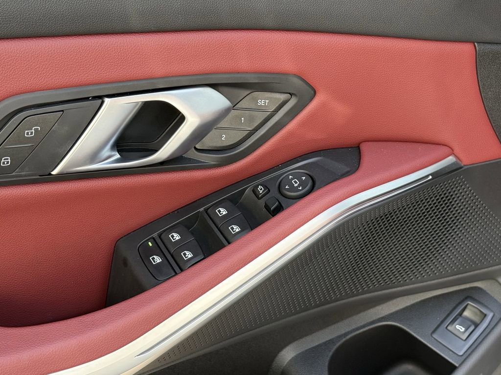 Used 2025 BMW 330i xDrive Sedan w/ M Sport Package image 16