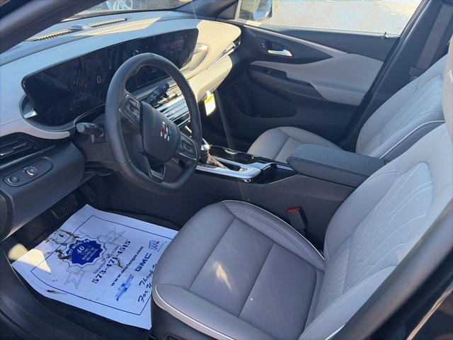 New 2026 Buick Envista Avenir image 16