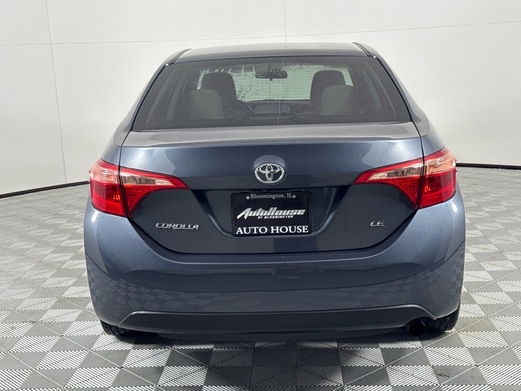 Used 2018 Toyota Corolla LE image 6
