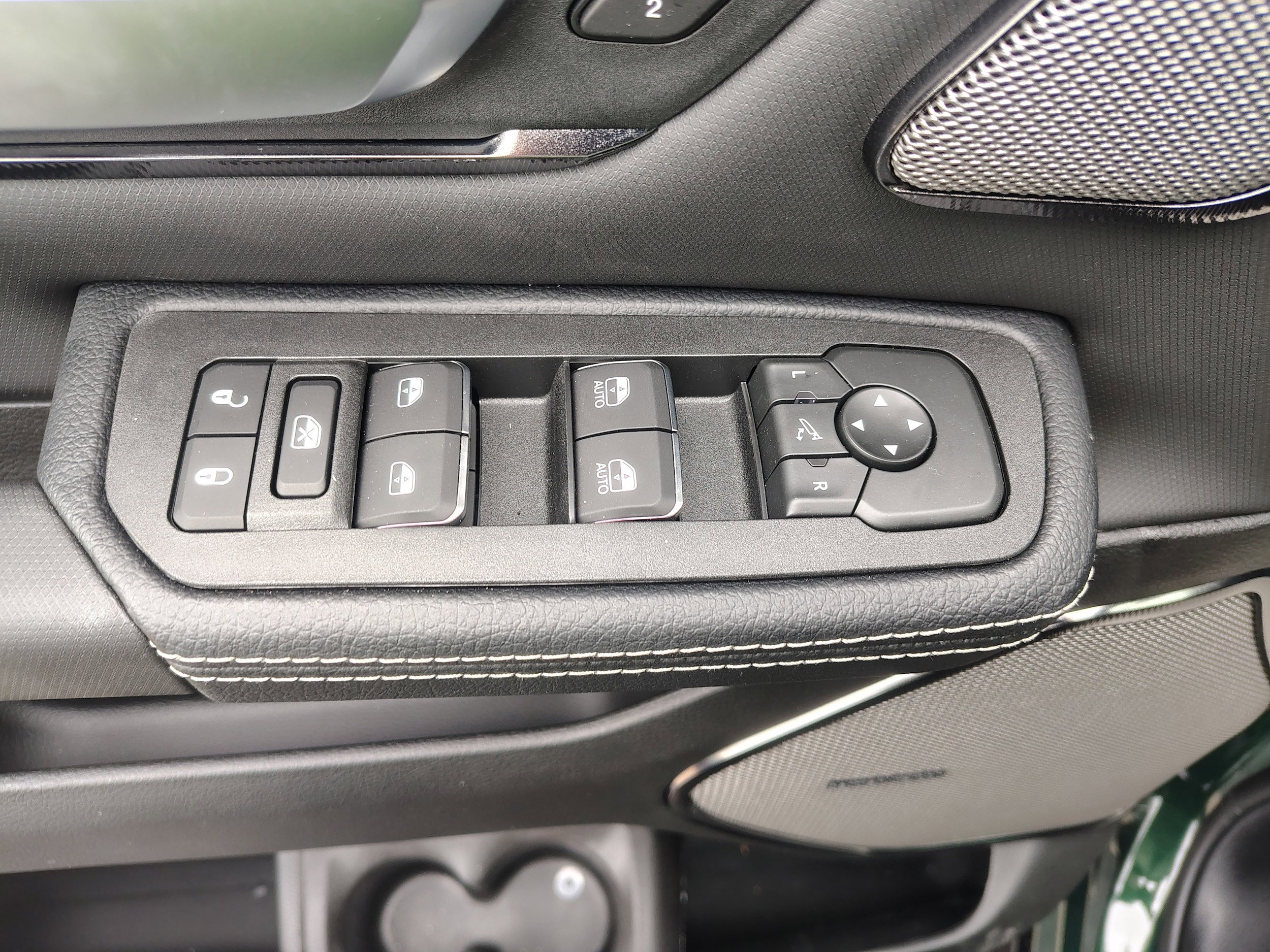 New 2026 RAM 1500 Rebel AWD/4WD image 19