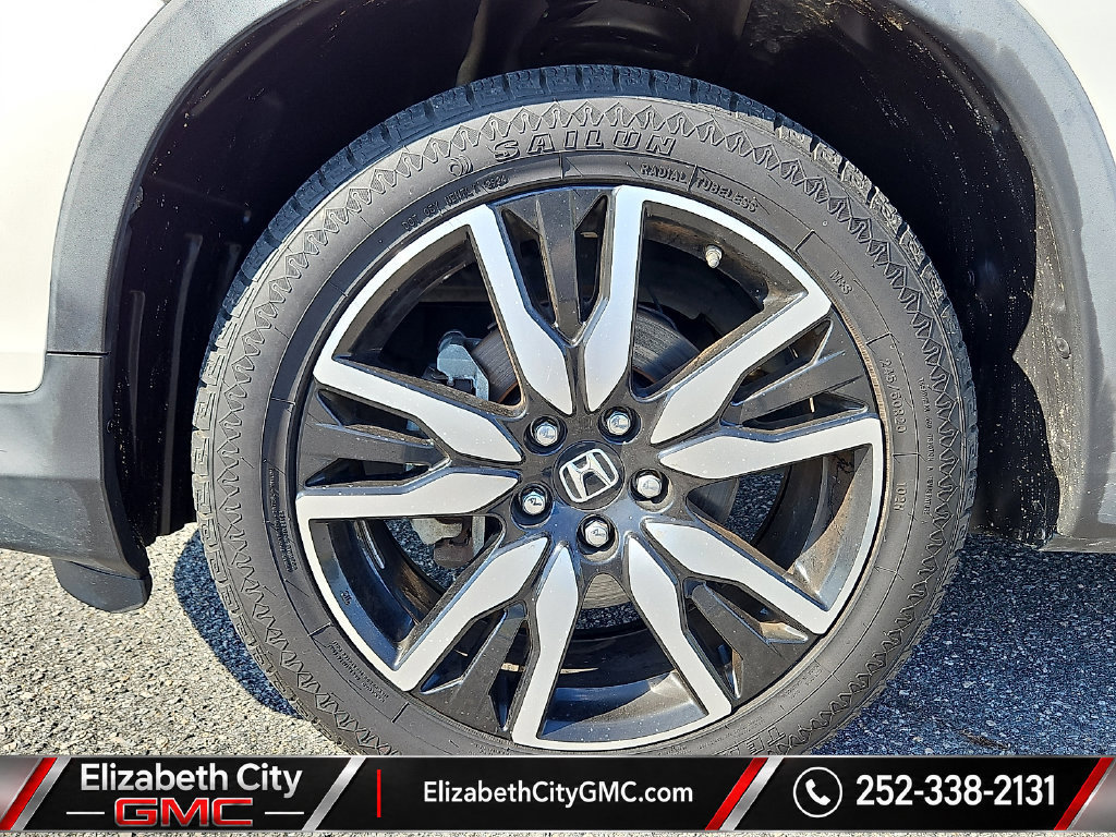 Used 2019 Honda Pilot Touring image 9