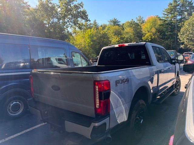 Used 2026 Ford F350 Lariat w/ Black Appearance Package AWD/4WD image 4