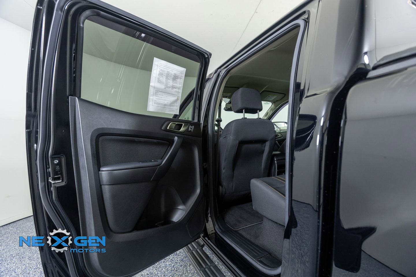 Used 2023 Ford Ranger XLT w/ Equipment Group 301A Mid AWD/4WD image 22