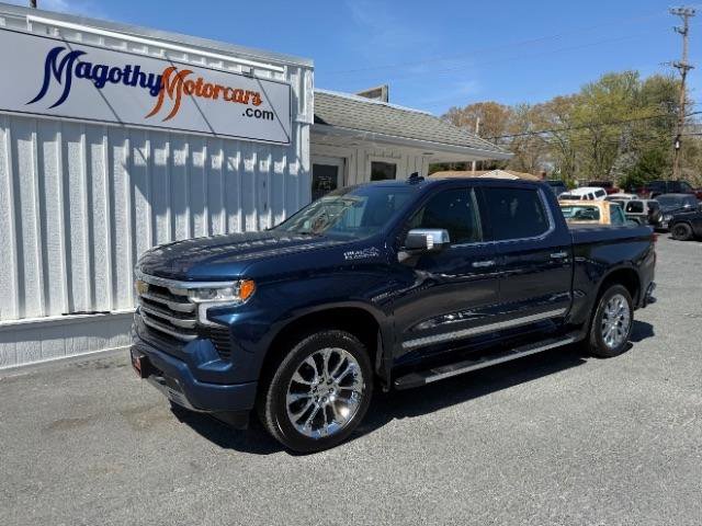 Used 2023 Chevrolet Silverado 1500 High Country w/ High Country Premium Package AWD/4WD image 15