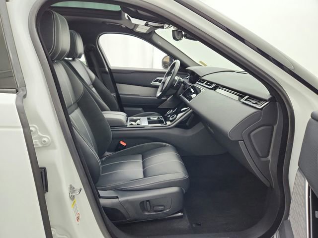 Used 2019 Land Rover Range Rover Velar R-Dynamic SE image 14