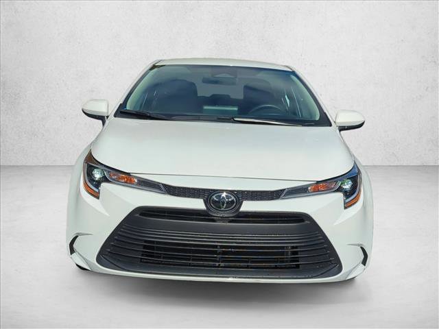 Used 2024 Toyota Corolla LE image 2