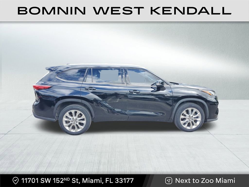 Used 2020 Toyota Highlander Limited image 8
