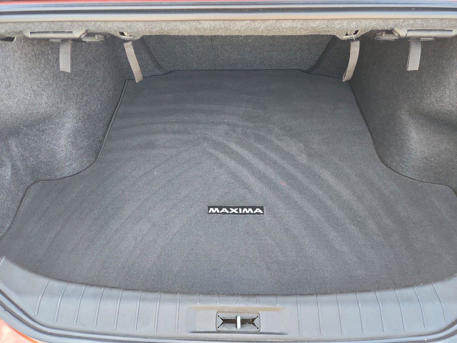 Used 2019 Nissan Maxima SR w/ Premium Package FWD image 15