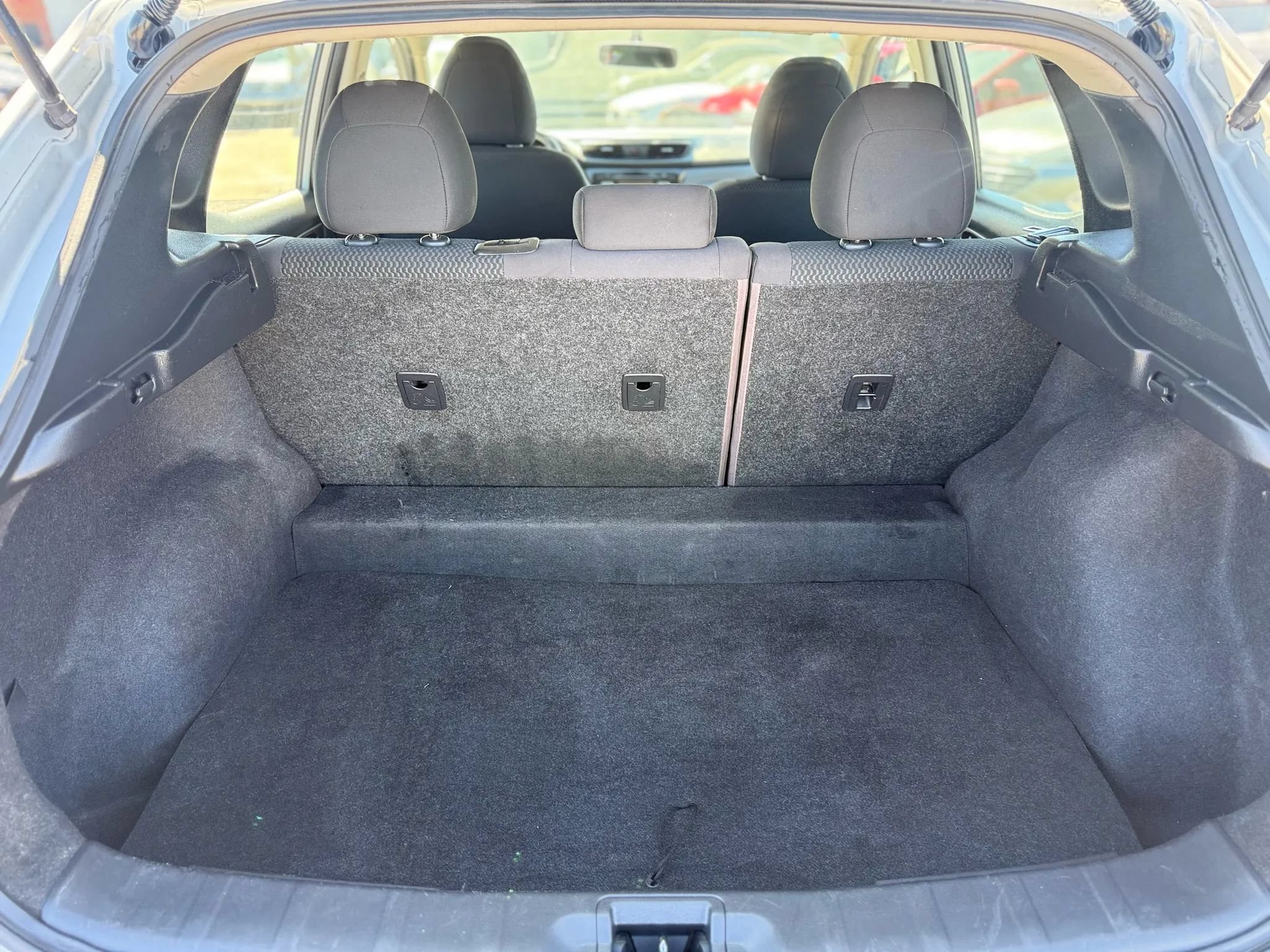 Used 2018 Nissan Rogue Sport S FWD image 13