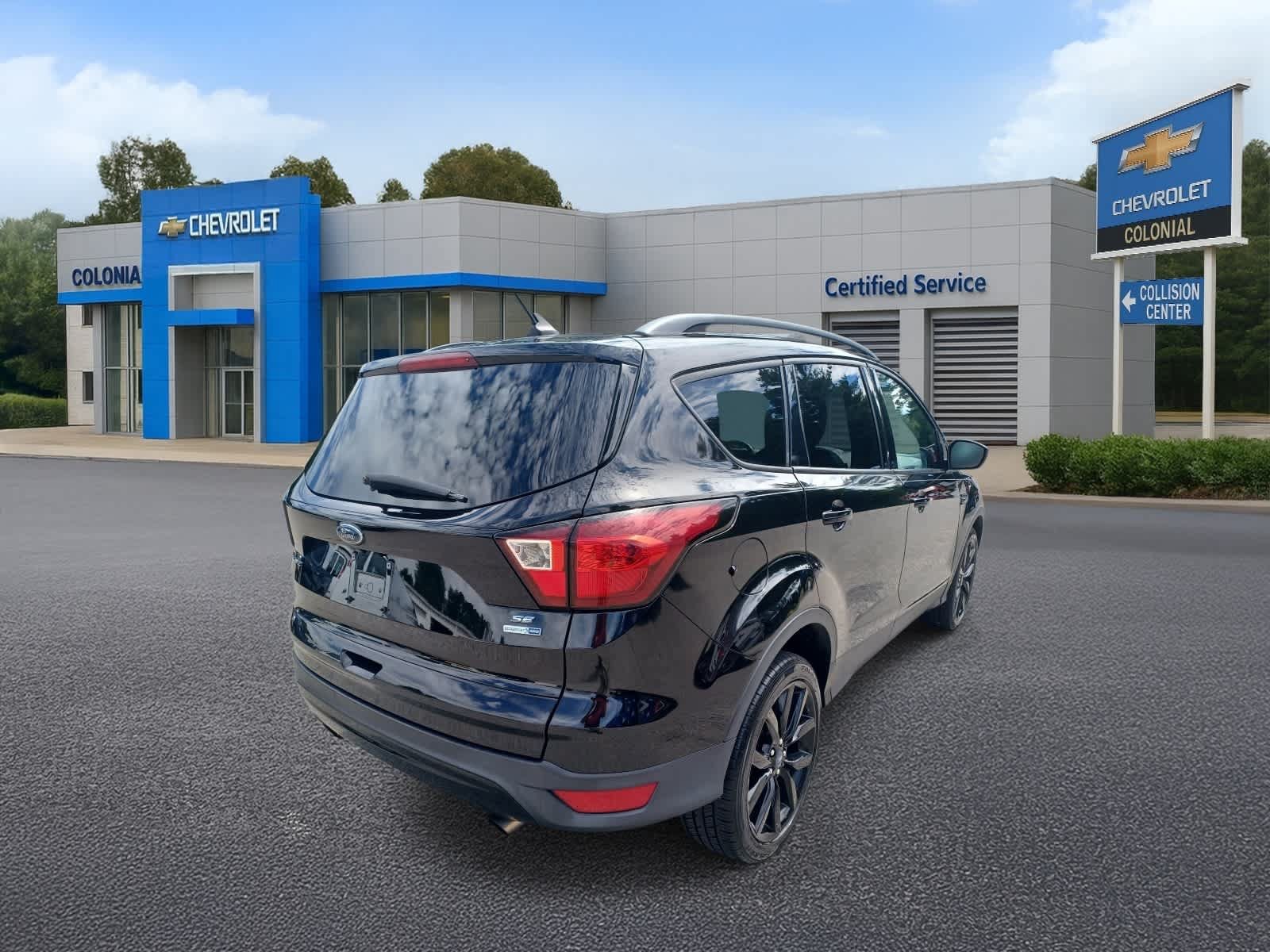 Used 2019 Ford Escape SE AWD/4WD image 4