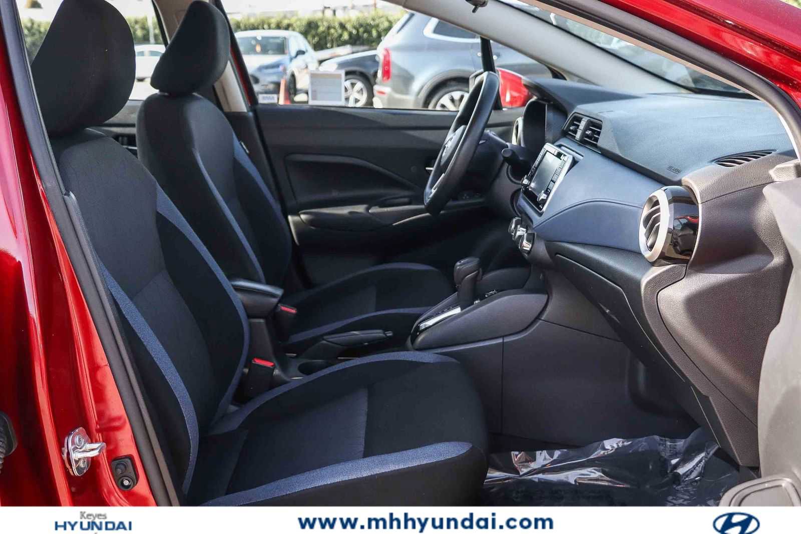Used 2024 Nissan Versa SV w/ Trunk Package FWD image 14