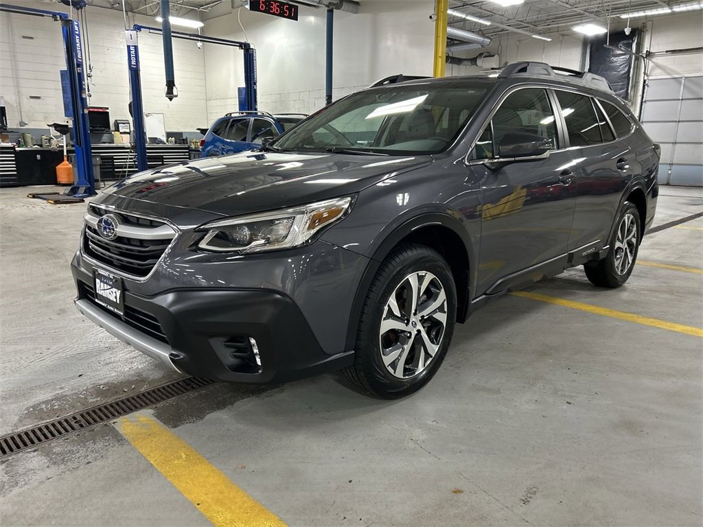 Certified 2020 Subaru Outback Limited image 4