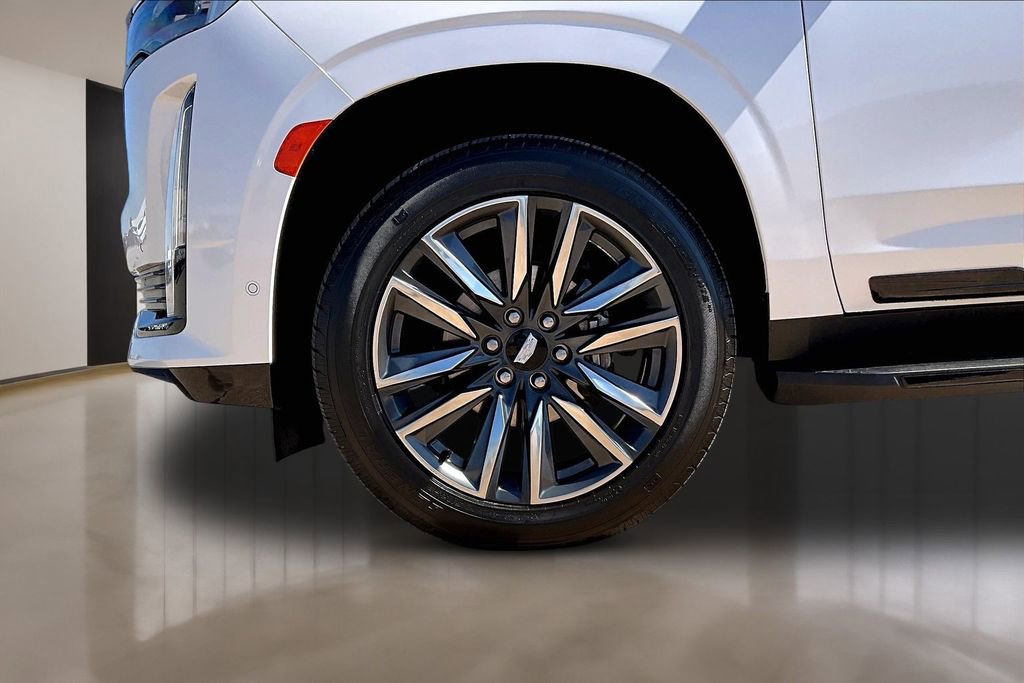 Used 2024 Cadillac Escalade Sport AWD/4WD image 8