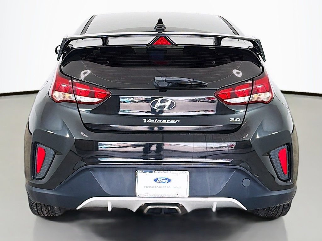 Used 2020 Hyundai Veloster 2.0 FWD image 12