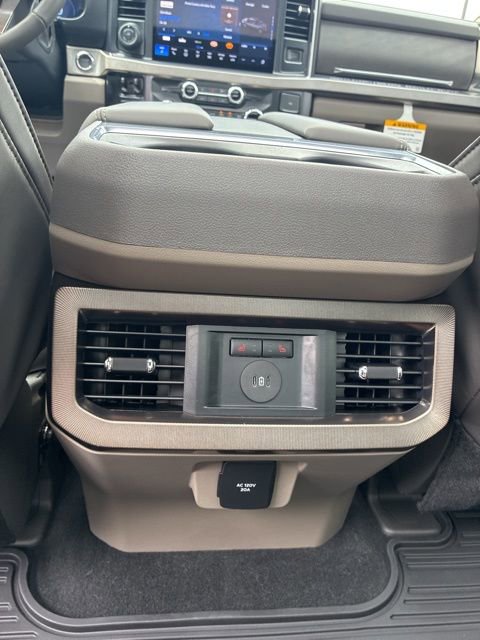 Used 2026 Ford F450 Platinum image 34