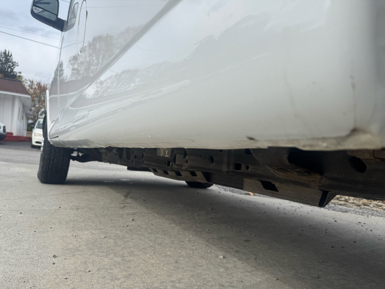 Used 2012 Chevrolet Express 2500 image 14