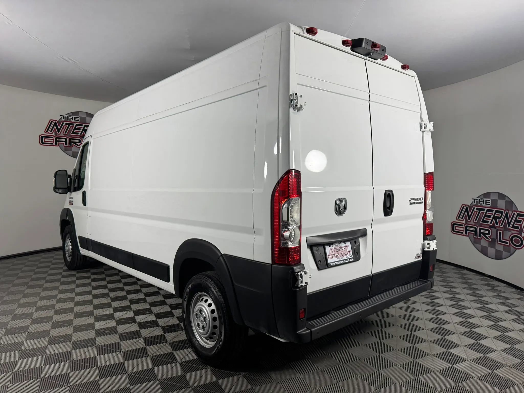 Used 2025 RAM ProMaster 2500 w/ Convenience Group FWD image 5