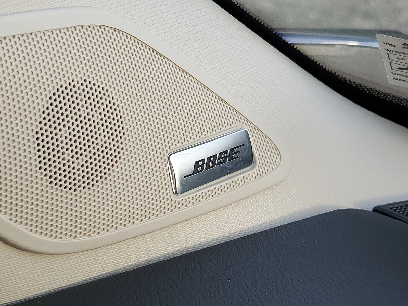 Used 2023 Nissan Pathfinder Platinum w/ Cargo Package image 32