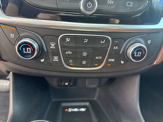 Used 2018 Chevrolet Traverse High Country AWD/4WD image 26