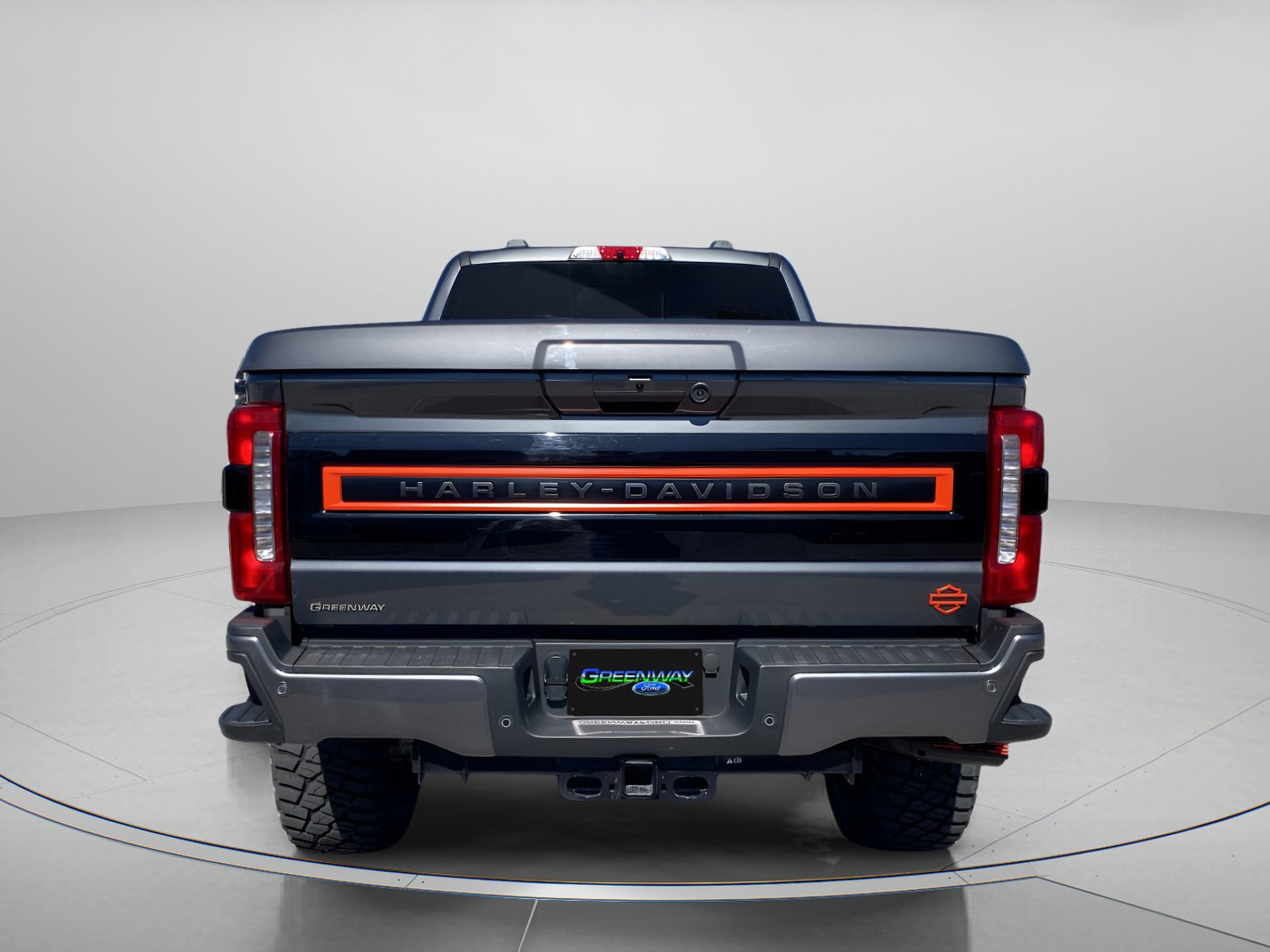 New 2026 Ford F250 Lariat w/ Black Appearance Package image 4