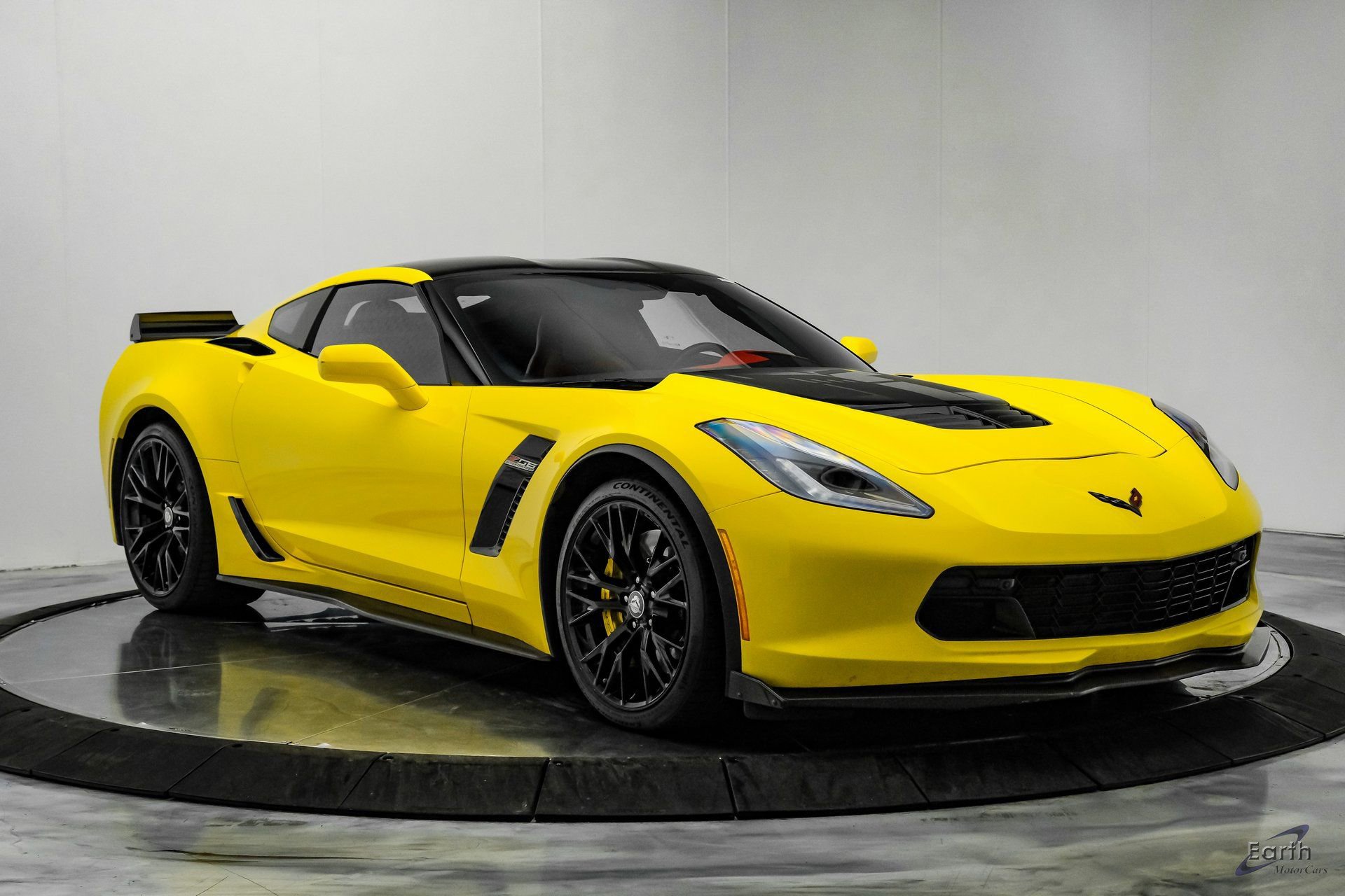 Used 2018 Chevrolet Corvette Z06 image 40