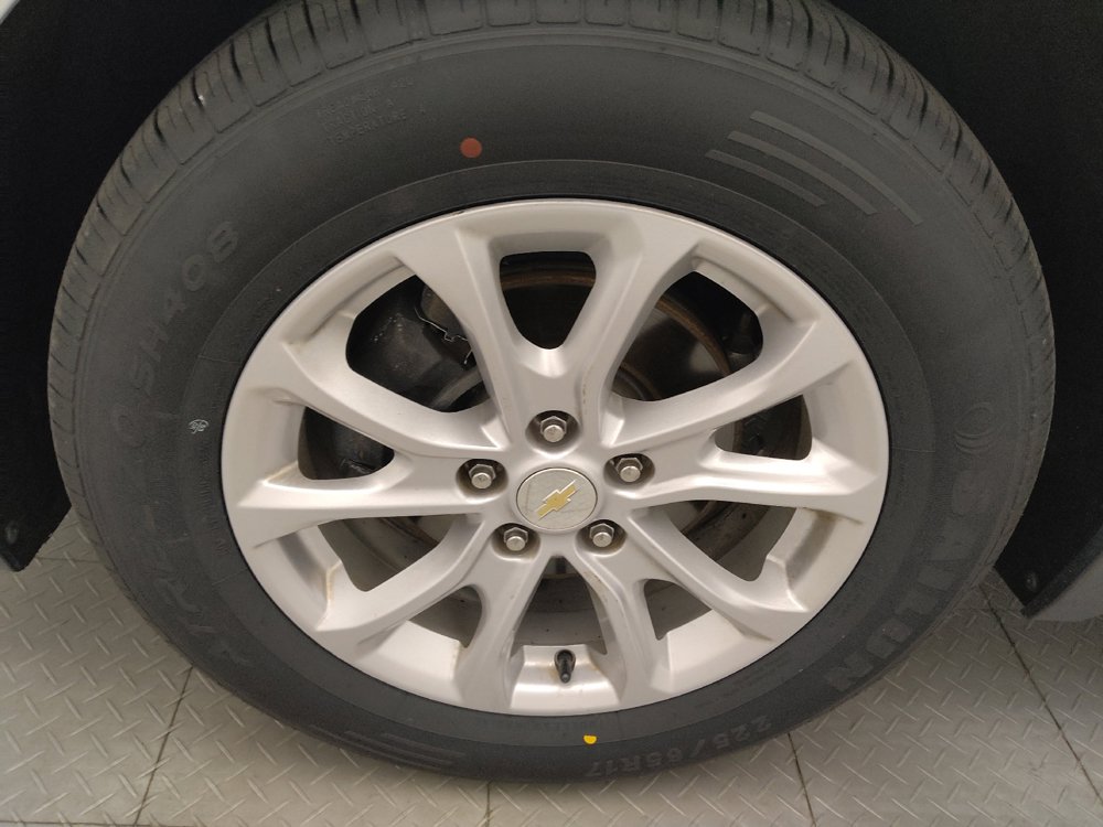 Used 2020 Chevrolet Equinox LT FWD image 31