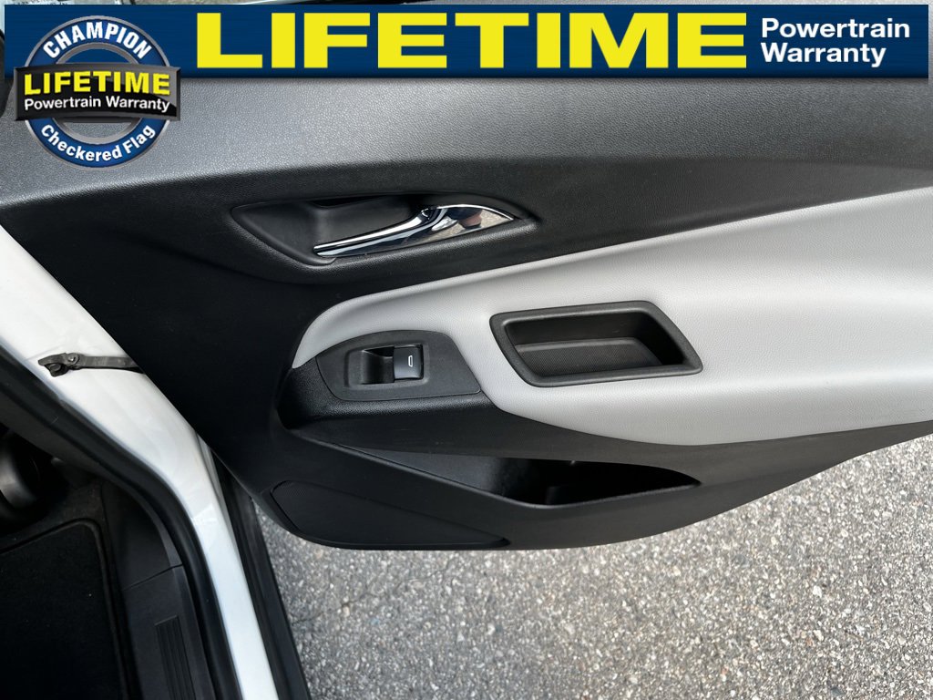 Used 2021 Chevrolet Equinox LT image 28