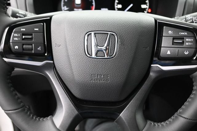 New 2026 Honda Odyssey Touring image 11