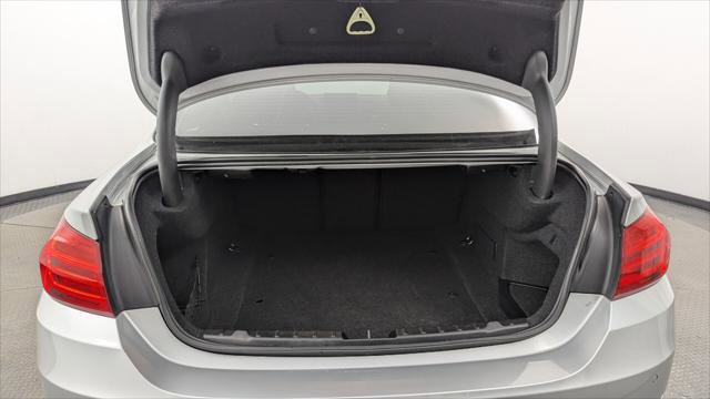 Used 2015 BMW 428i Coupe w/ Technology Package image 14