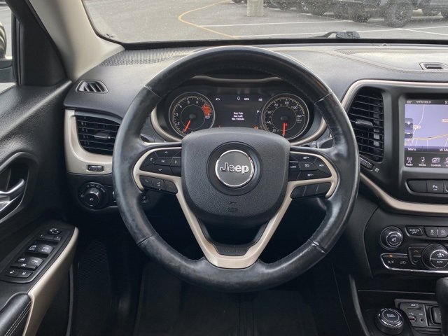 Used 2018 Jeep Cherokee Limited image 29