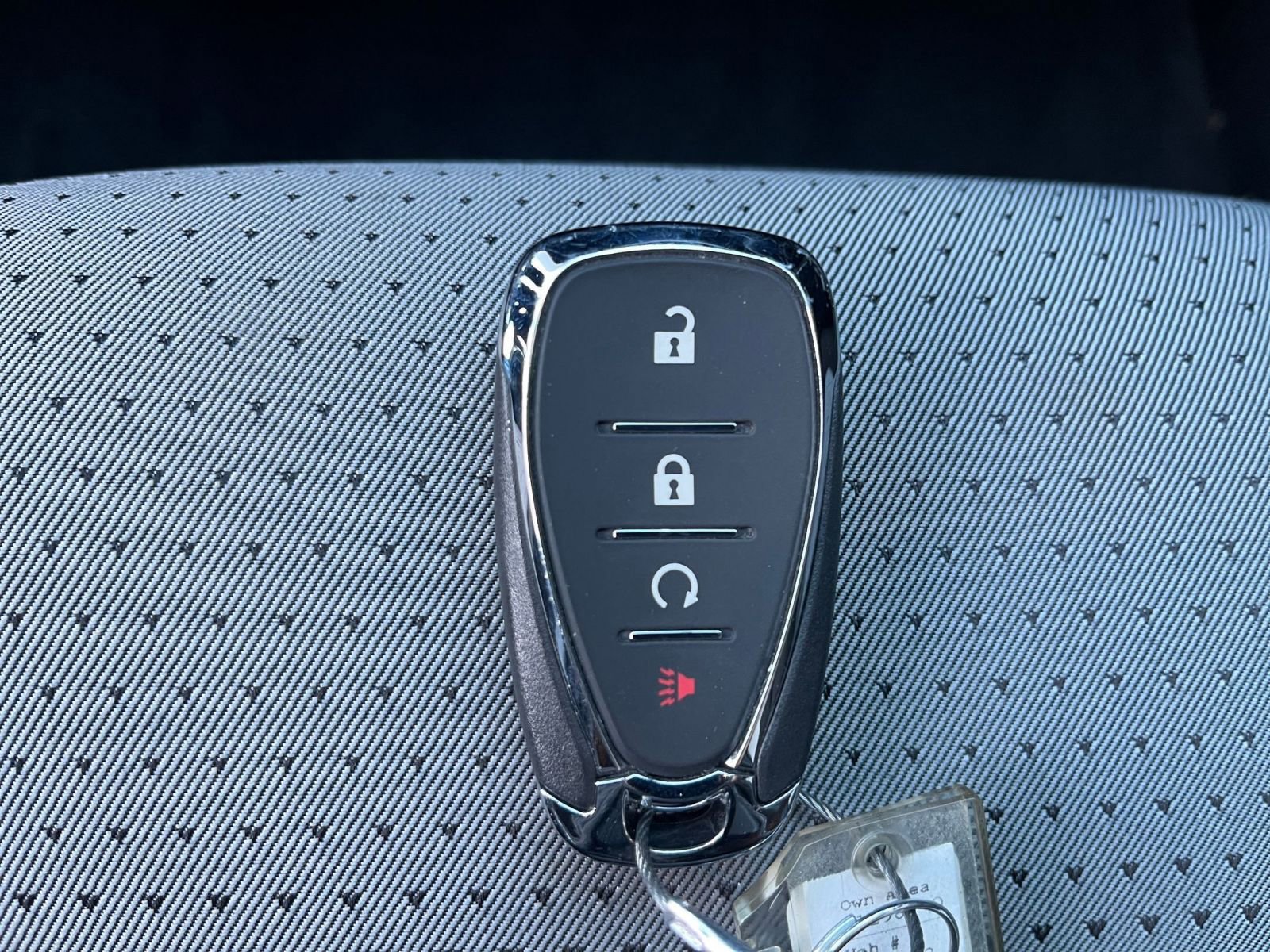 Used 2025 Chevrolet Trax LT w/ LT Convenience Package image 22