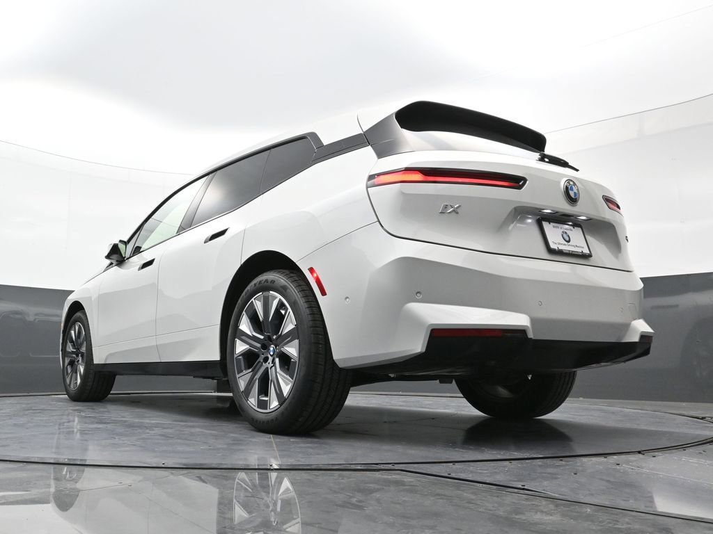 New 2026 BMW iX xDrive45 AWD/4WD image 26