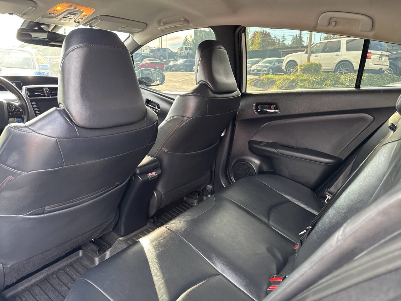 Used 2021 Toyota Prius image 24