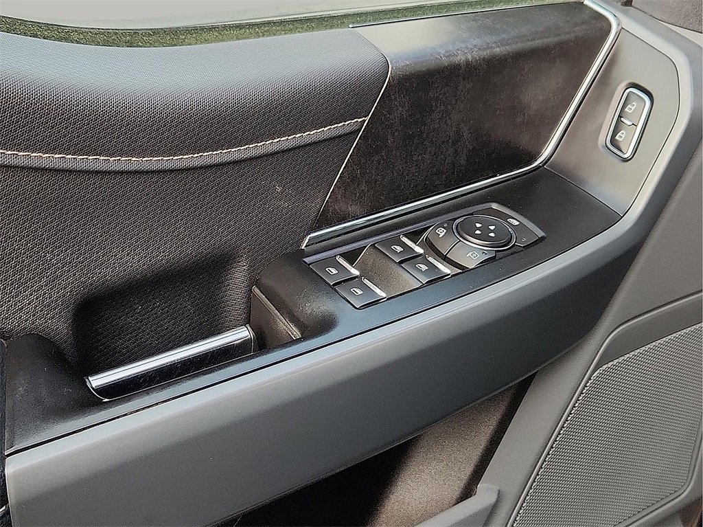 Used 2022 Ford F150 XLT w/ Equipment Group 302A High image 16