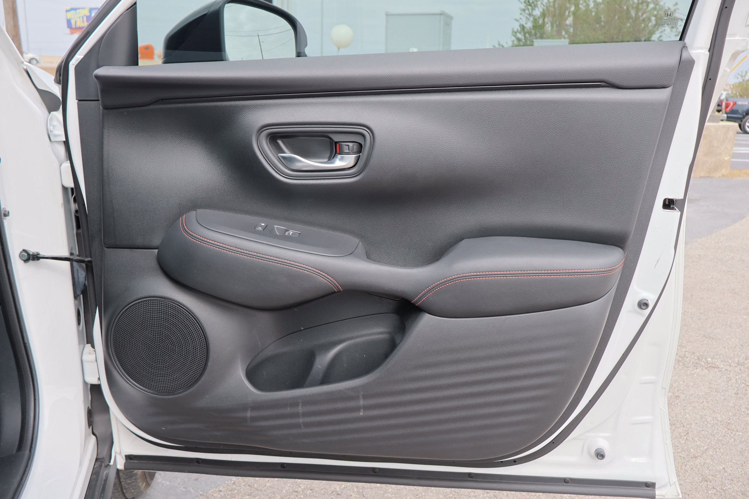 Used 2024 Honda HR-V Sport image 31