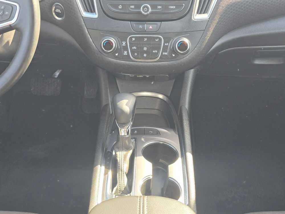 Used 2024 Chevrolet Malibu LT w/ Sport Edition image 13