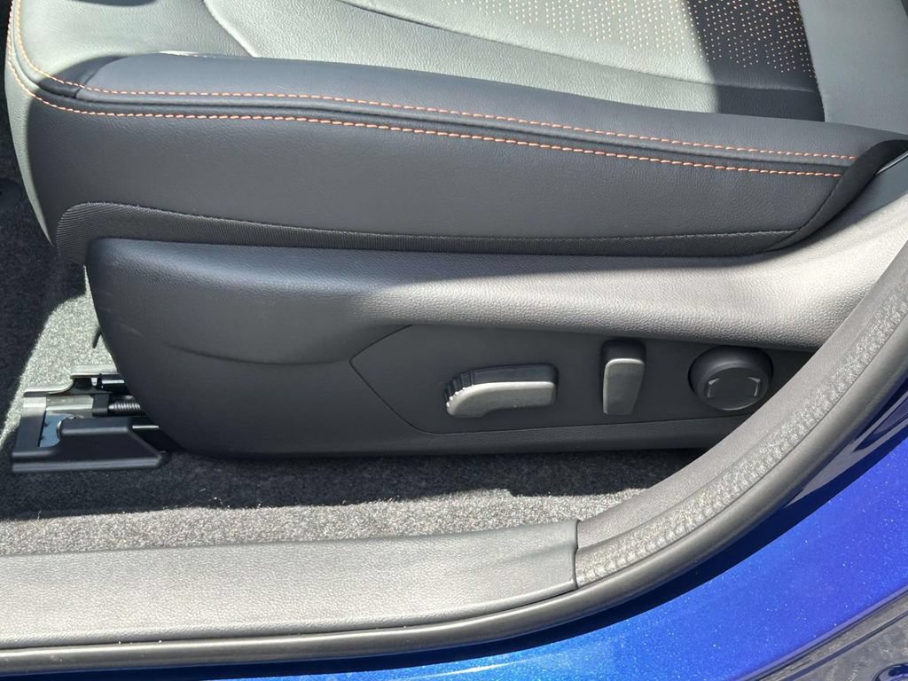 New 2026 Subaru Crosstrek 2.5i Limited w/ Crosstrek Mirror Package AWD/4WD image 19