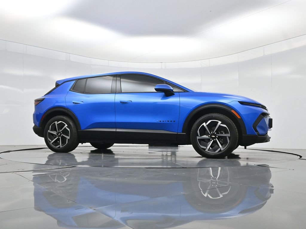 Used 2025 Chevrolet Equinox EV LT image 44