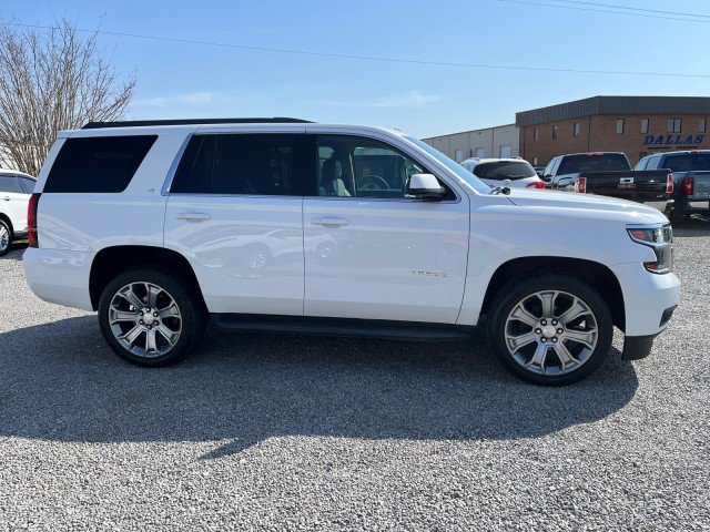 Used 2017 Chevrolet Tahoe LT w/ Luxury Package AWD/4WD image 4
