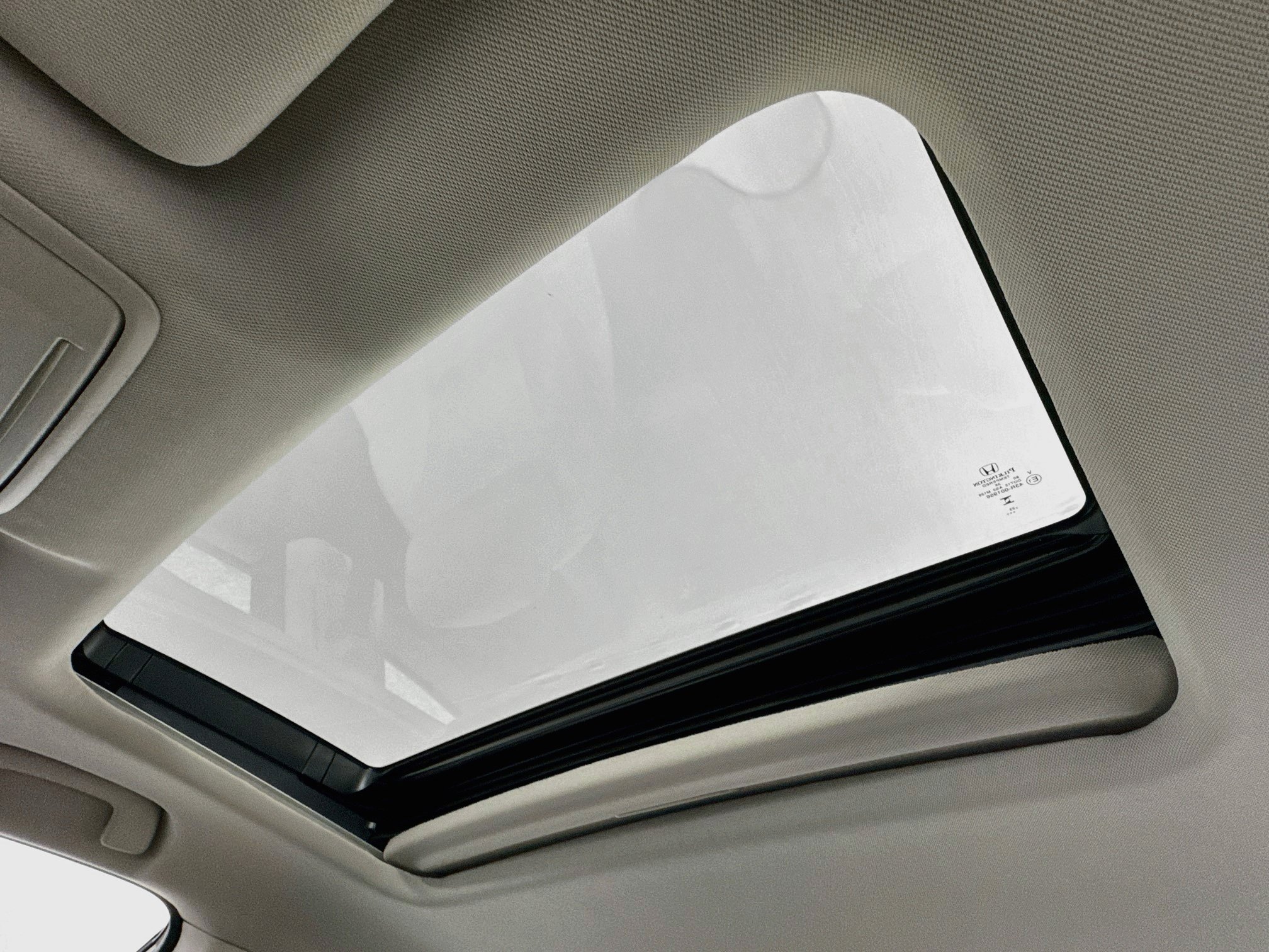 Certified 2023 Honda Accord EX image 21