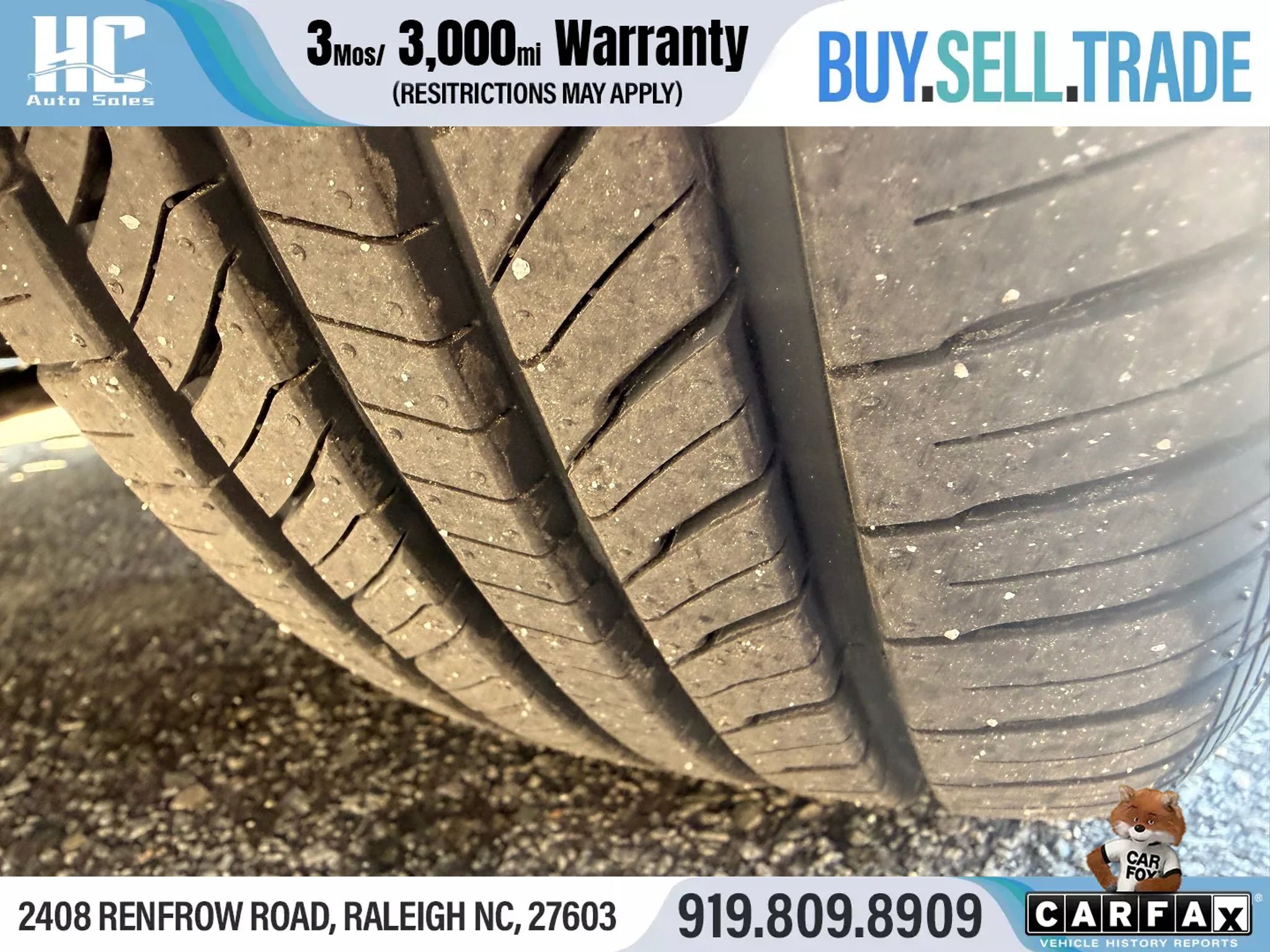 Used 2020 Honda Fit EX image 11