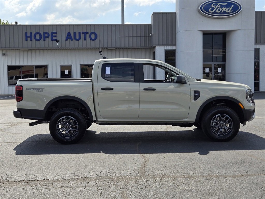 New 2025 Ford Ranger XLT image 3